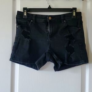Woman’s Jean shorts